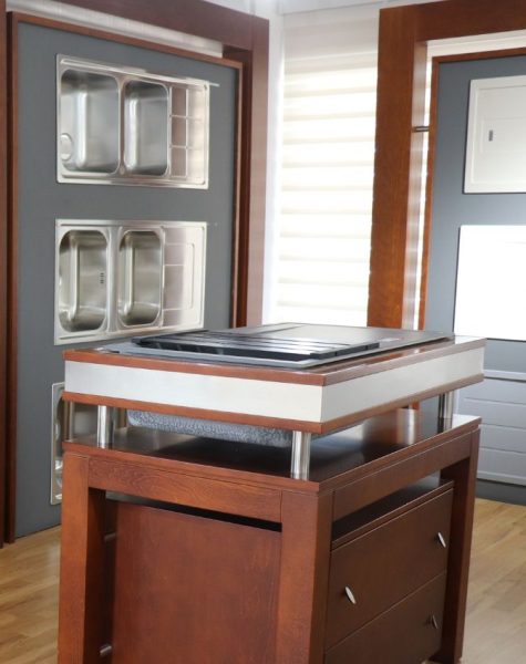 chrysanthou-ceramics-showroom (6)